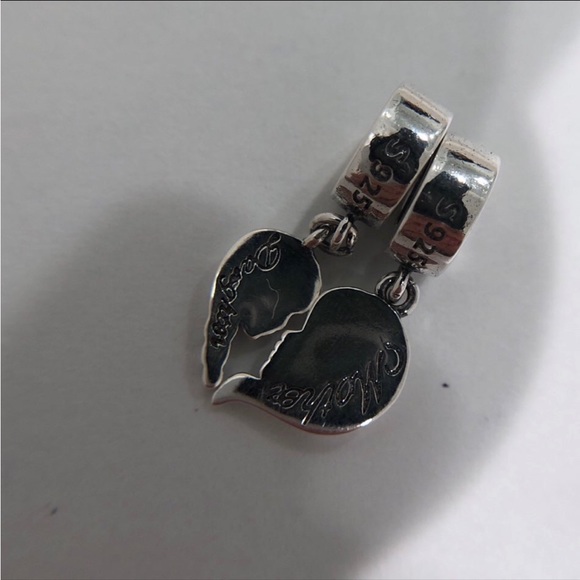 925 Sterling Silber 2 piece Mother & Daughter Silhouette cut out Heart Charm - Picture 3 of 4